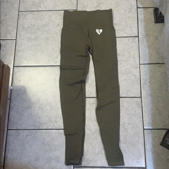 Women’s best leggings - Picture 2 of 5